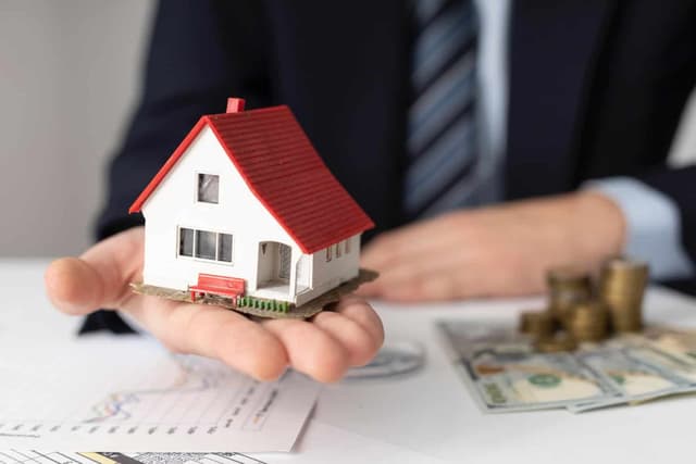 Navigating Mortgage Porting in London: Taking Your Rate When You Move